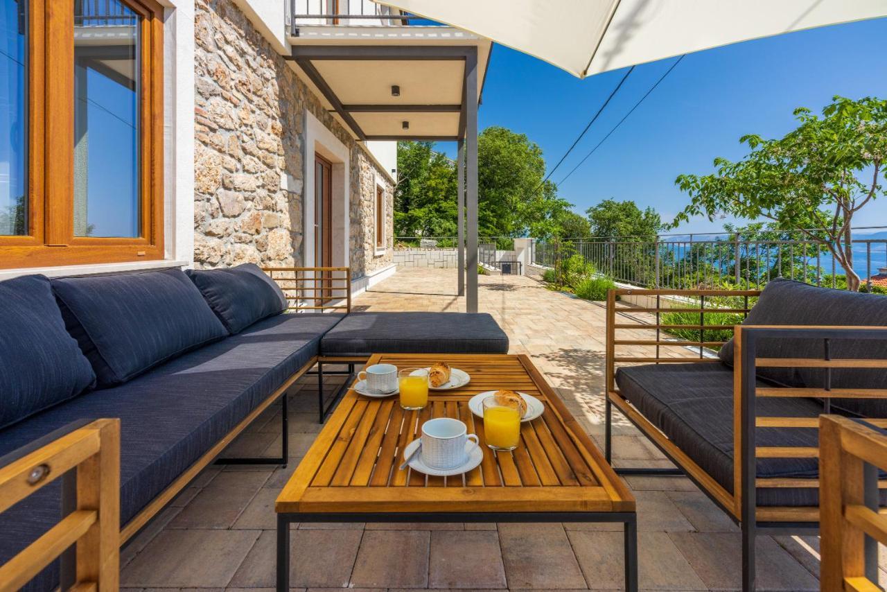 Villa Antani With Heated Pool, Sauna & Jacuzzi Crikvenica Exteriör bild