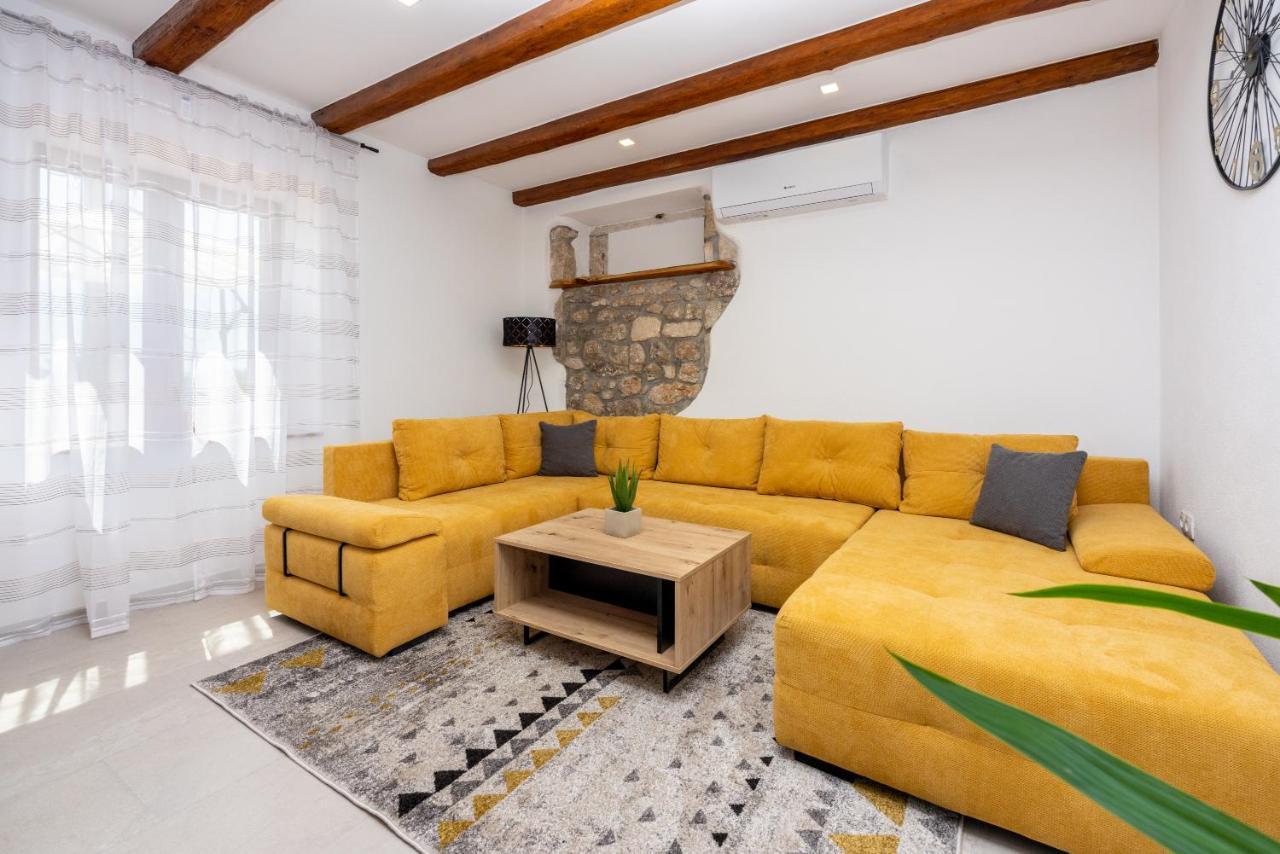 Villa Antani With Heated Pool, Sauna & Jacuzzi Crikvenica Exteriör bild