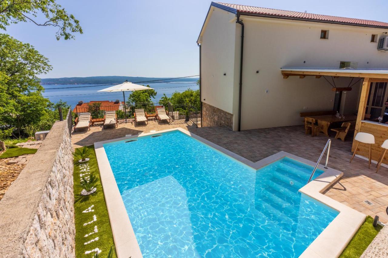 Villa Antani With Heated Pool, Sauna & Jacuzzi Crikvenica Exteriör bild