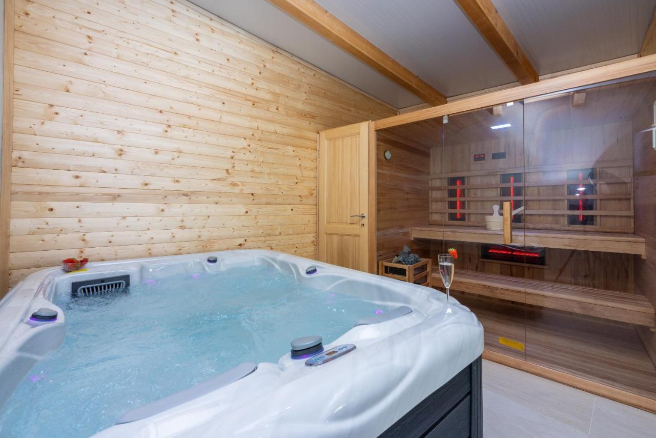 Villa Antani With Heated Pool, Sauna & Jacuzzi Crikvenica Exteriör bild