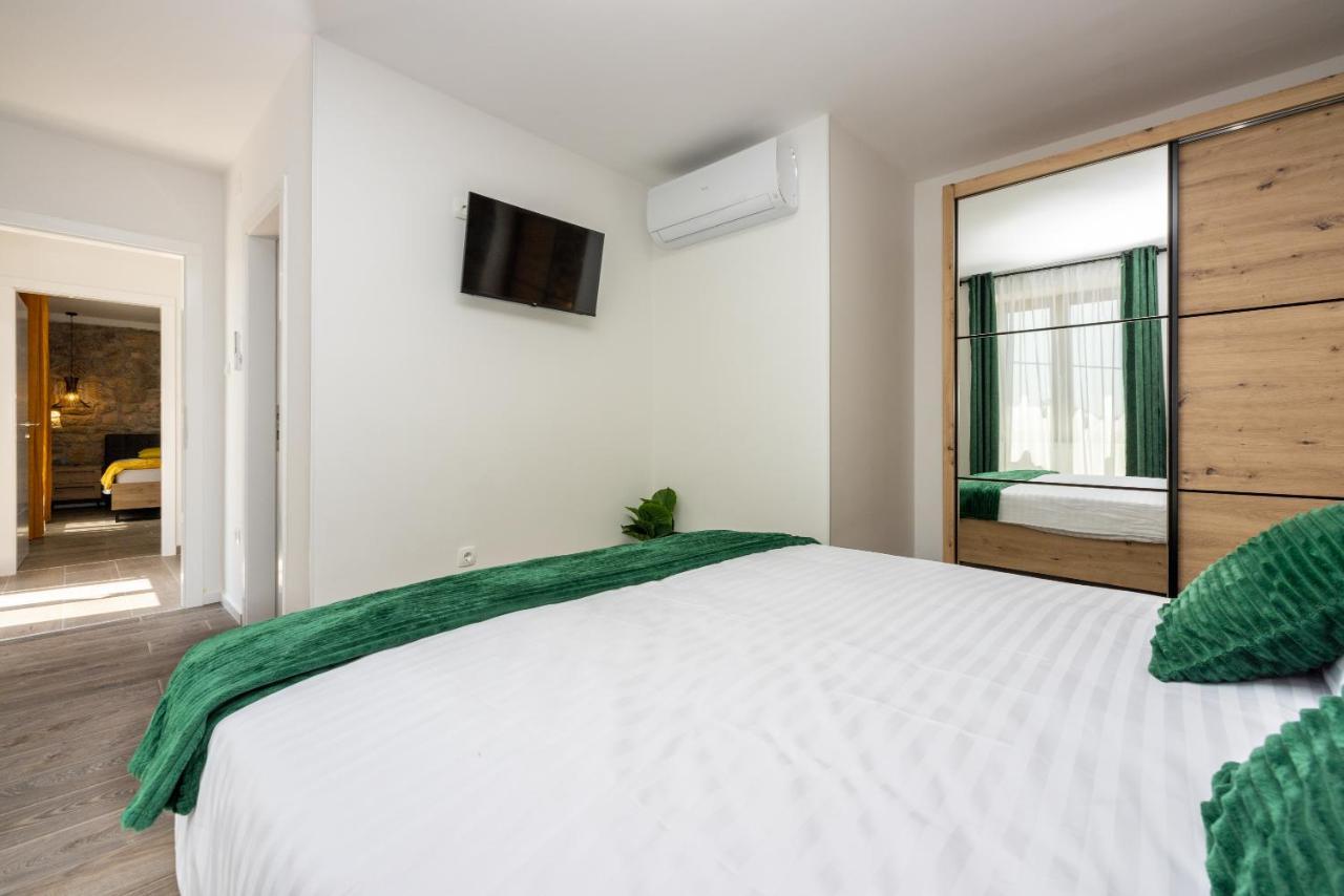 Villa Antani With Heated Pool, Sauna & Jacuzzi Crikvenica Exteriör bild