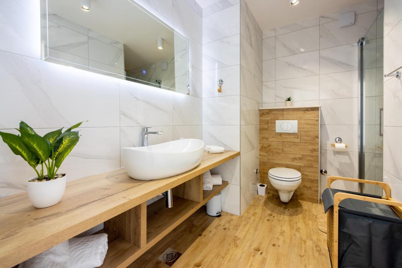 Villa Antani With Heated Pool, Sauna & Jacuzzi Crikvenica Exteriör bild
