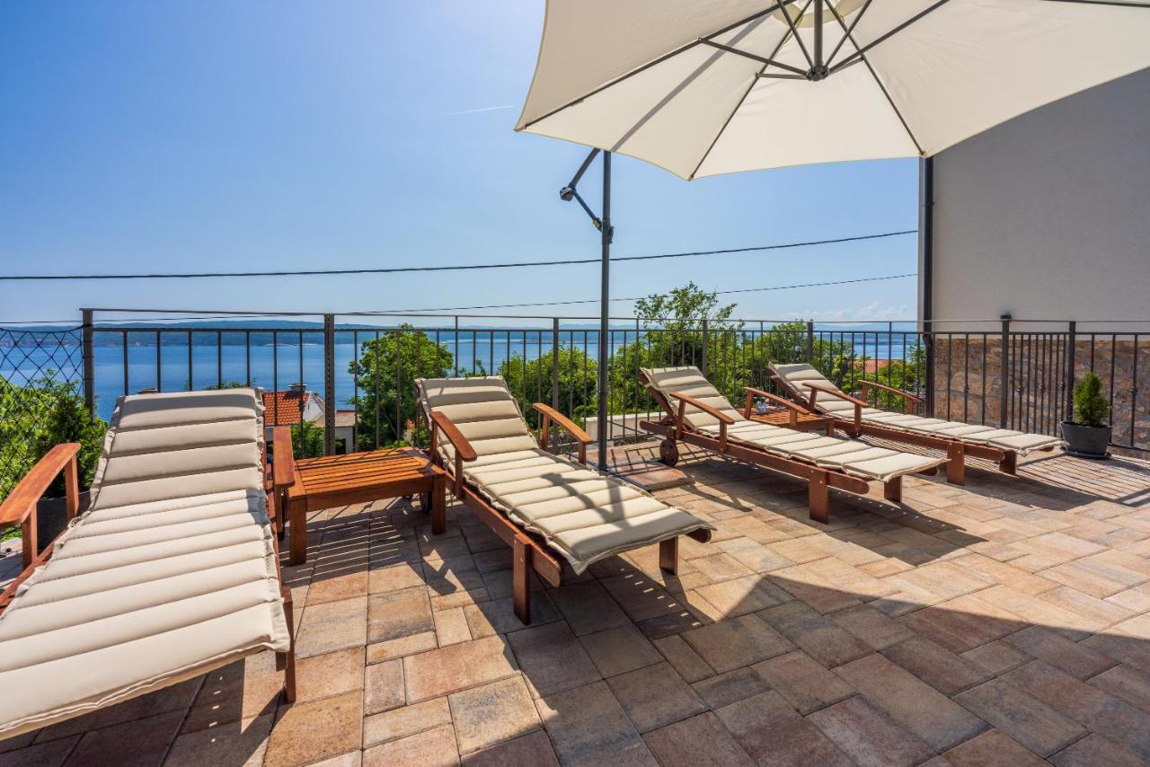 Villa Antani With Heated Pool, Sauna & Jacuzzi Crikvenica Exteriör bild