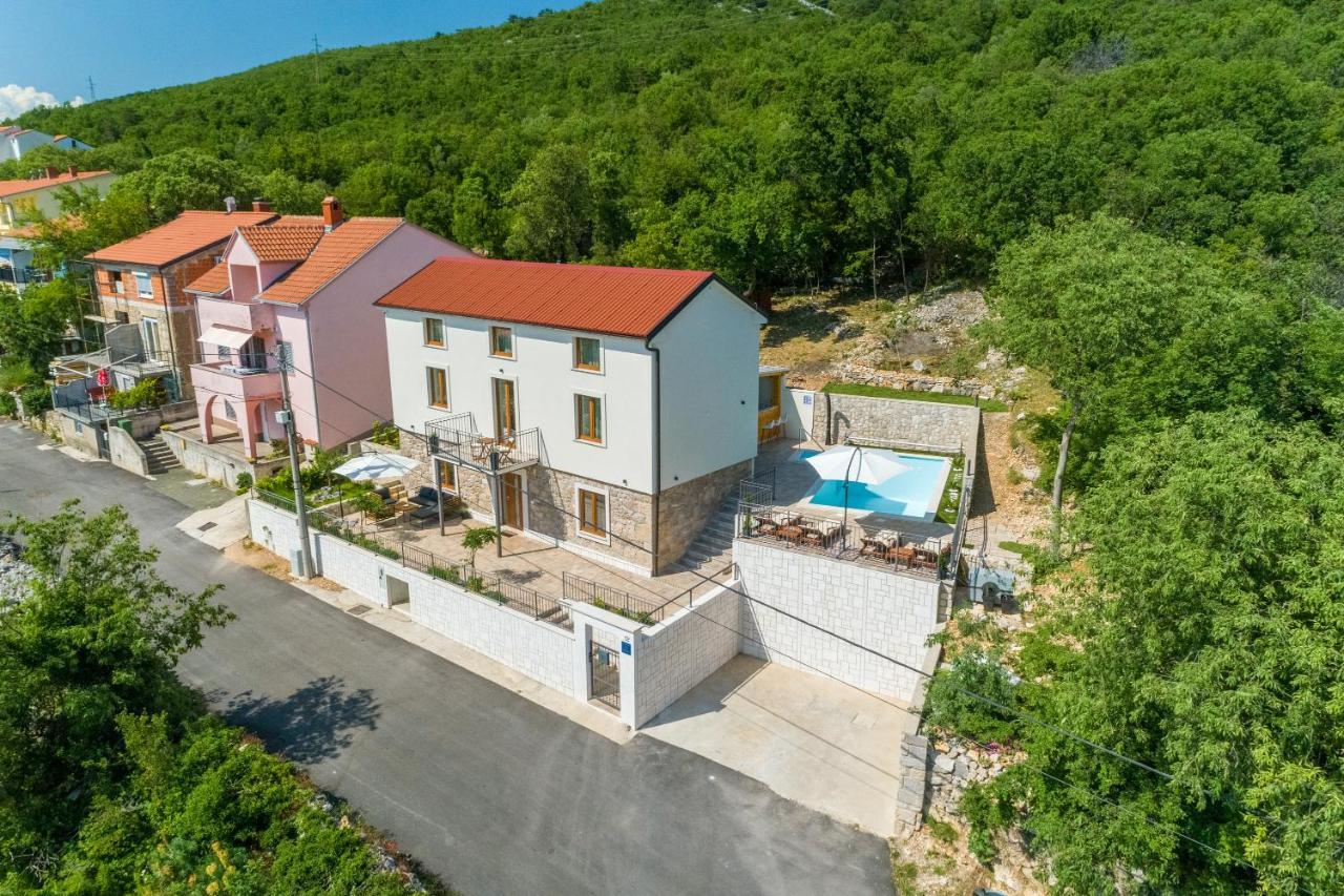 Villa Antani With Heated Pool, Sauna & Jacuzzi Crikvenica Exteriör bild